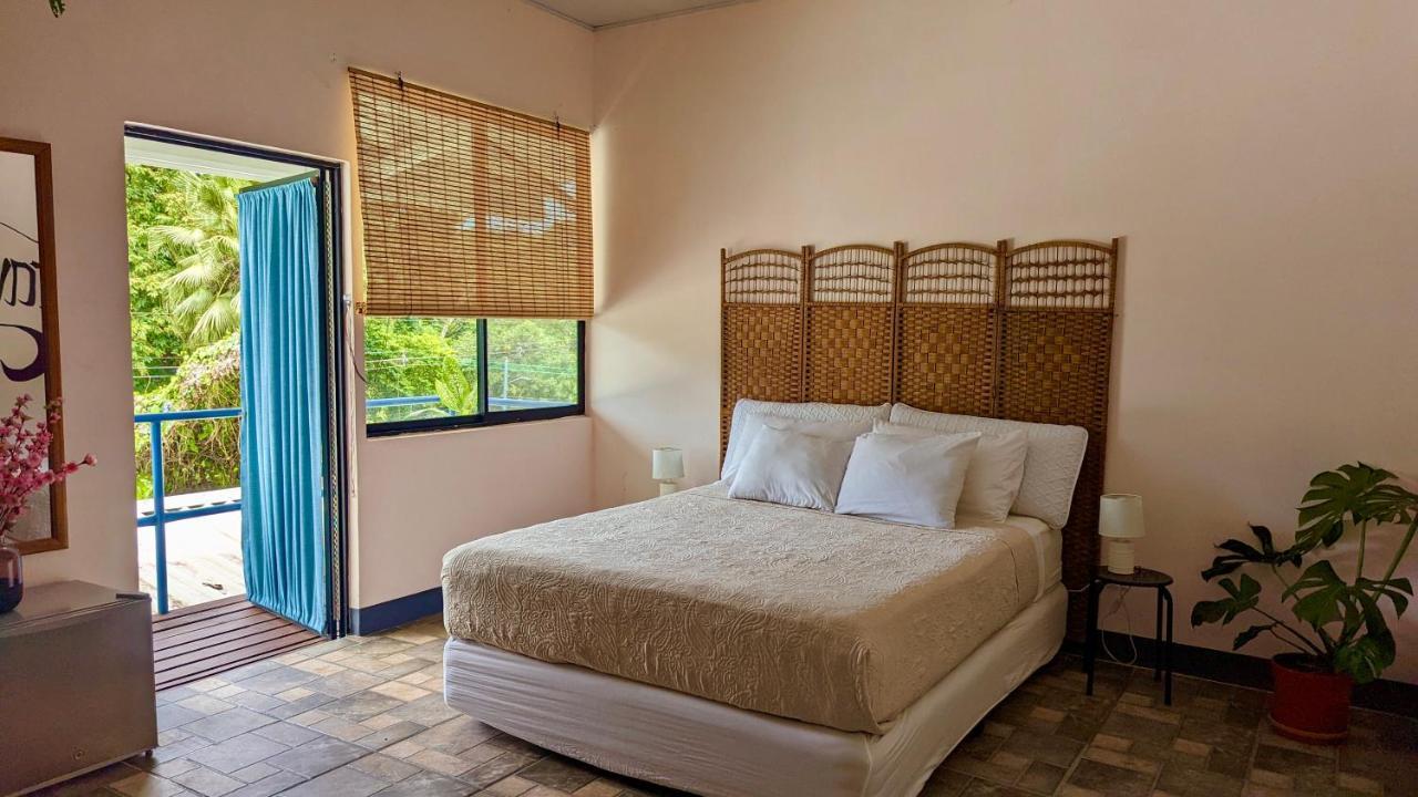 Kikazaru Beautiful Boutique Hotel With Pool (Adults Only) マヌエル・アントニオ エクステリア 写真